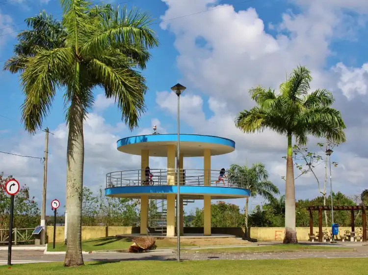 Hotels in Linhares