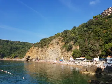 Mogren beach