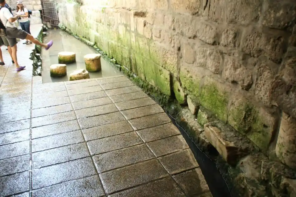 Hotel in zona Piscina di Siloam