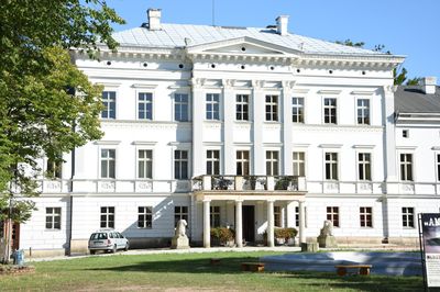 Jedlinka Palace