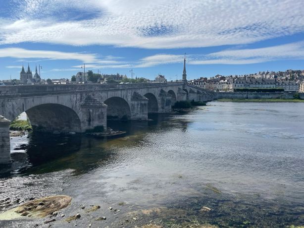 Jacques-Gabriel Bridge