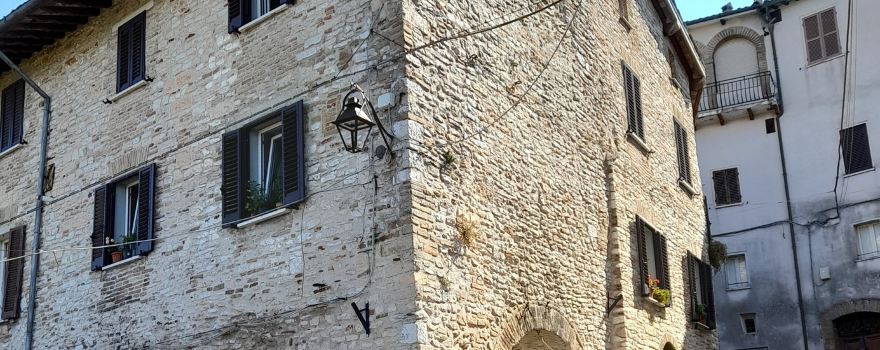 Fossato di Vico