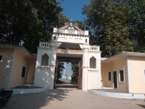 Athadama Place