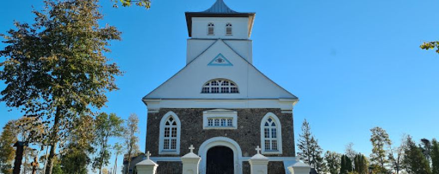 Lenkimu Sv. Onos baznycia