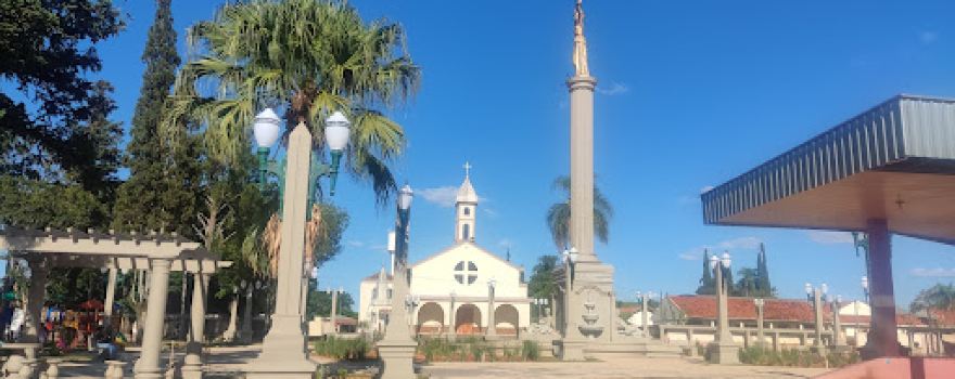 Praça Governador Ney Braga