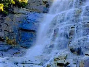 Cascade du Voile de la Mariée