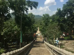 Phnom Preah Theat Pagoda