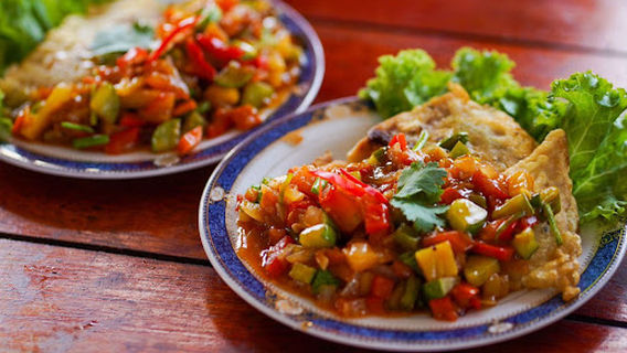 Lucky Kitchen Cooking Class