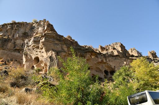 Ilhara Valley Trailhead