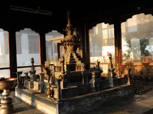 Sanga Ngadhen Thekchok Sumgoen Lhakhang