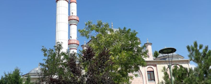 Lalahan Merkez Cami