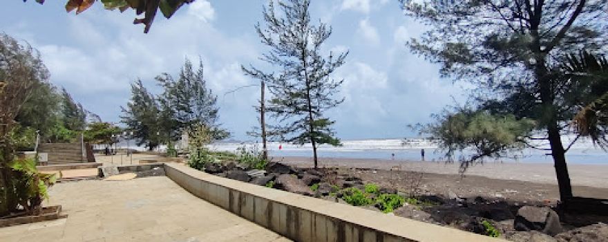 Shrivardhan beach/समुद्र किनारा