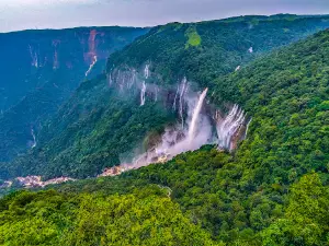Nohkalikai Falls View point