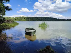 Lake Duluti