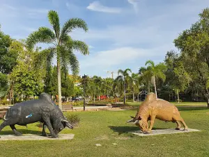 Sanam Chang Phueak Park