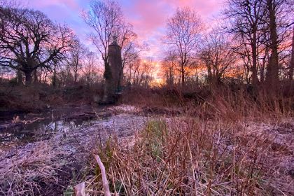 River Crane Brick (Shot) Tower & Cafe
