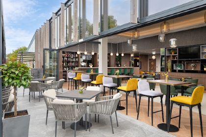 Meadow Kitchen, Bar & Terrace
