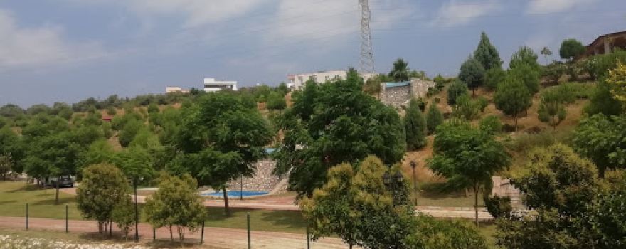Tekeli Parkı
