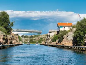 Sotekanalen
