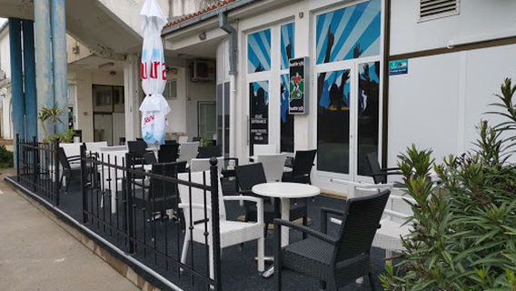 Element Bar And Disco