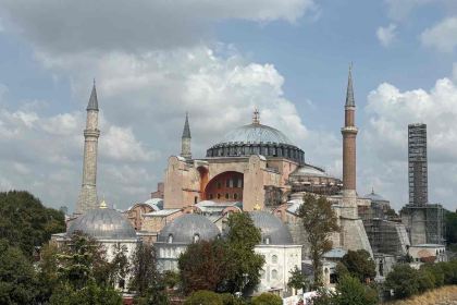 Seven Hills Restaurant