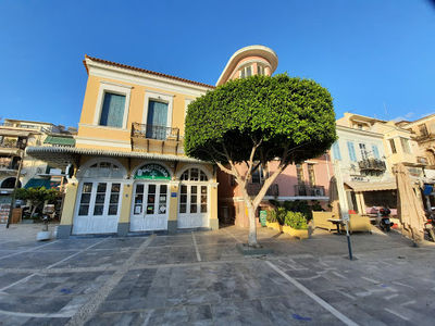 Central Square "Pythagoras"