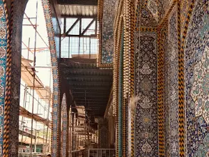 Maqam E Sahebaz Zaman