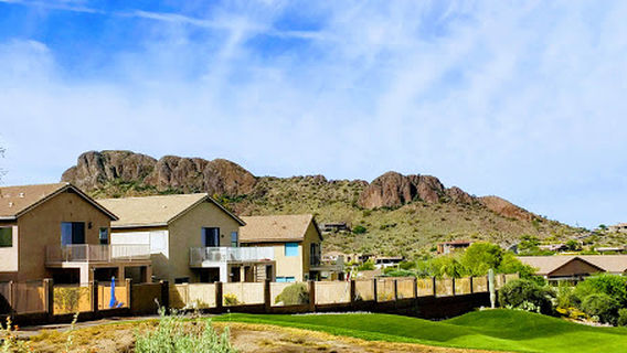 Historic King's ranch estate cattle guard