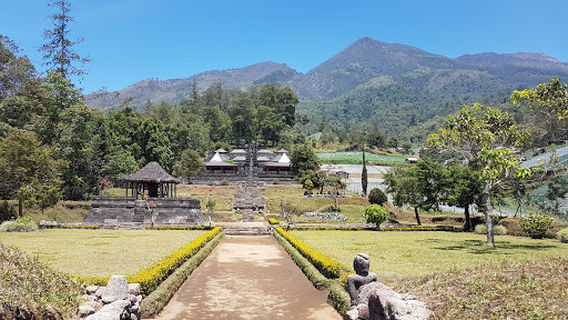 Candi Kethek