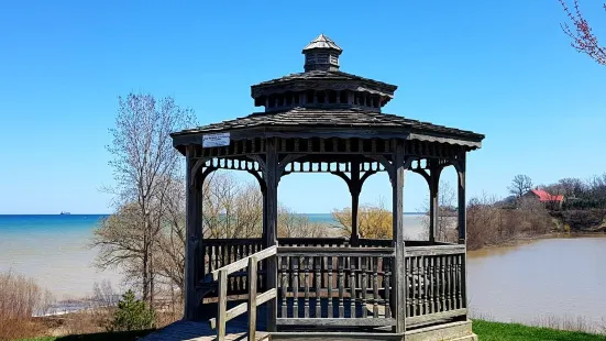 Charles Daley Park