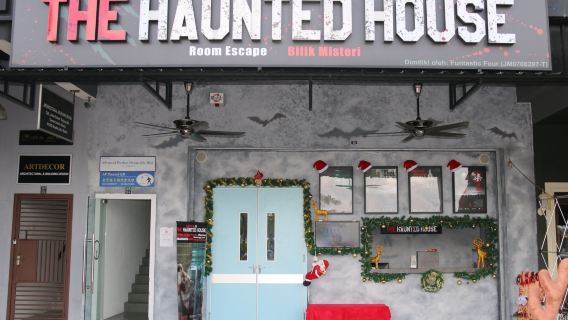 Lost In Jb The Haunted House