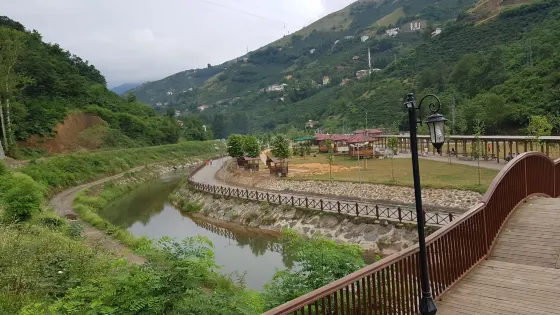 Sera Lake