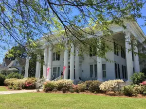 The Shorter Mansion
