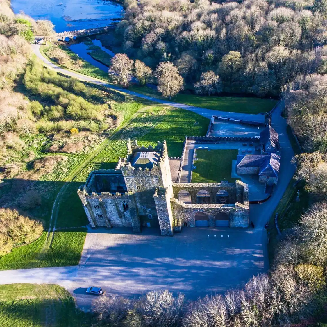 Hotels near Tintern Abbey