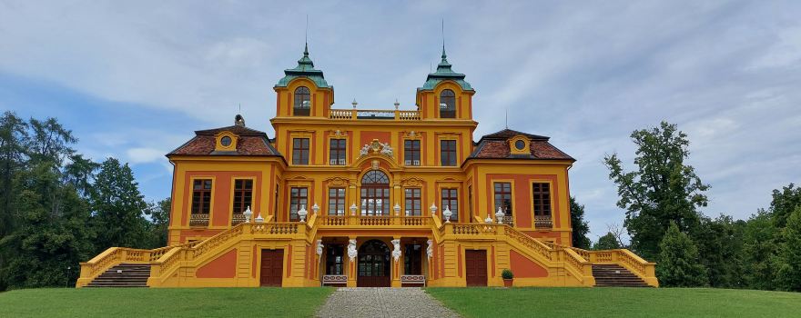 Schloss Favorite