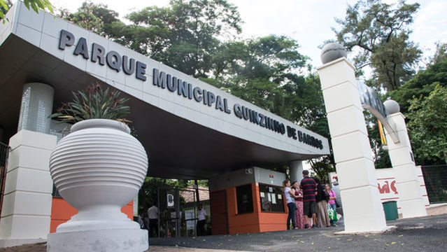 Parque Zoologico Municipal Quinzinho De Barros