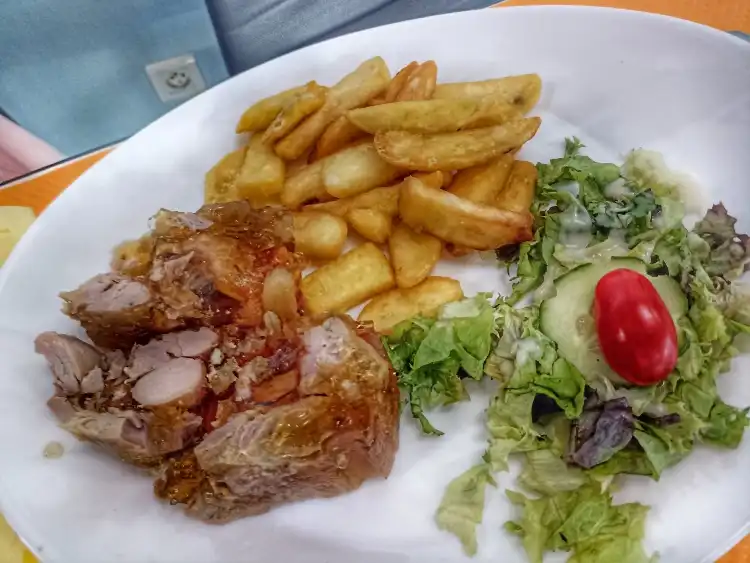 Hôtels à : Hestrud