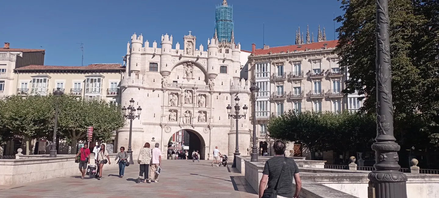 4_Arco de Santa María