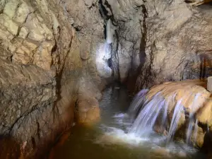 Pekel Cave
