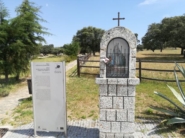 Rocha dos Namorados (S. Pedro do Corval)