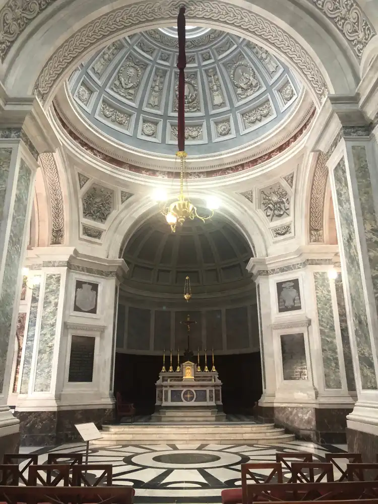 Hotels in der Nähe von Imperial Chapel