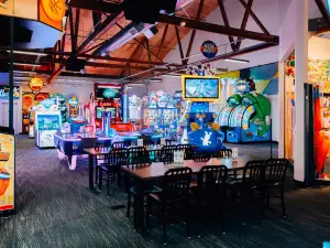 KingPins Family Entertainment Center