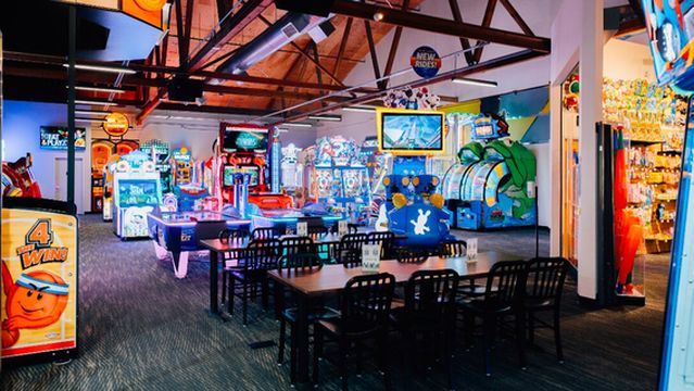 KingPins Family Entertainment Center