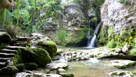 La Sarraz travel destination