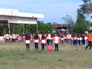 LAPANGAN BOLA GUNUNG SETELENG