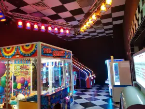 Cinemark Tinseltown Pueblo
