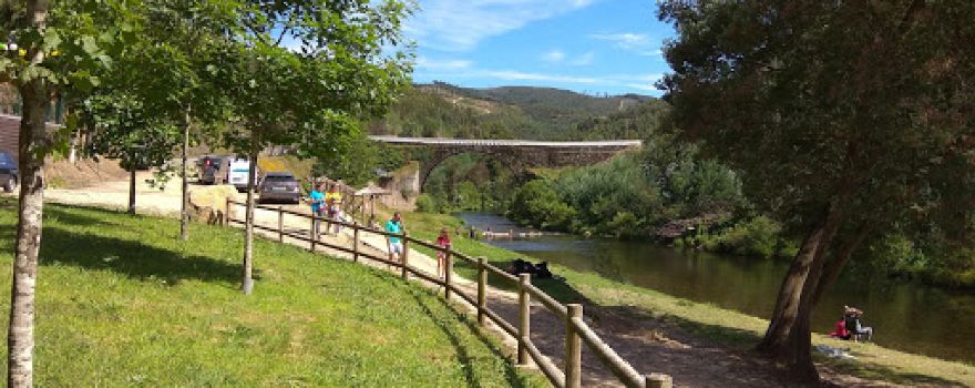 Fluvial do Alfusqueiro beach