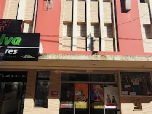 Cine Lux