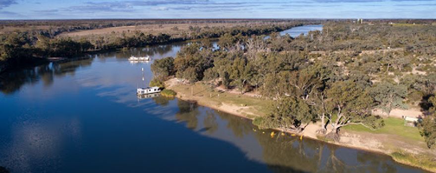 Graeme Claxton Reserve