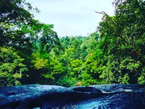 Air Terjun Riam Dait